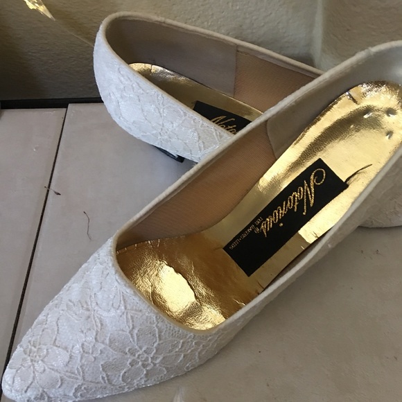 Adrianna Papell White Lace Heels - Picture 3 of 5